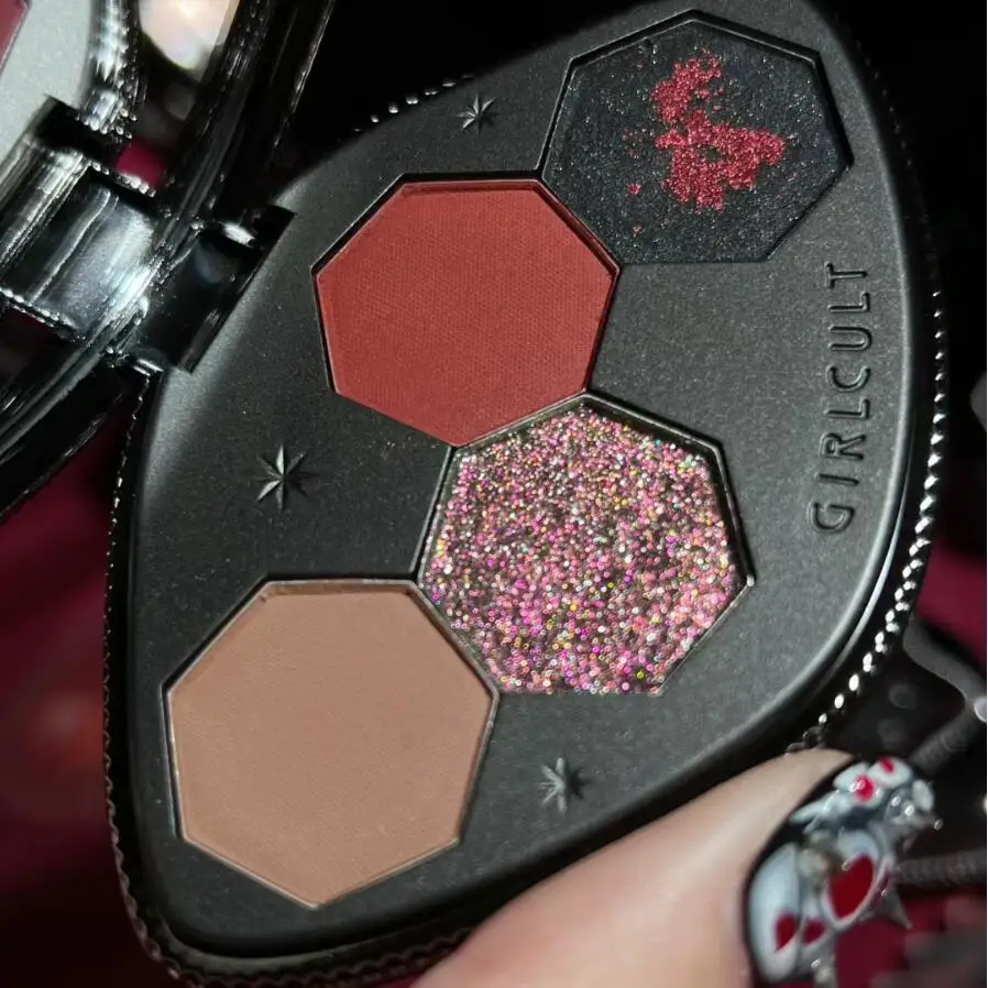 Beauty Book Makeup Kit - Dziewczęca 4 kolorowa paleta cieni do