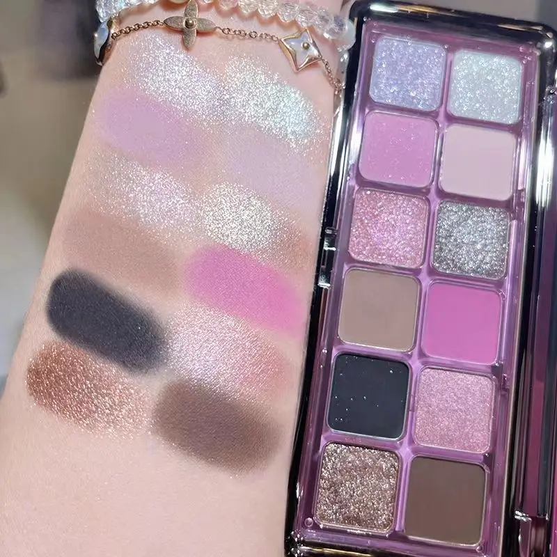 12 kolorowych cieni do powiek  – Beauty Huda Makeup recenzja i cena