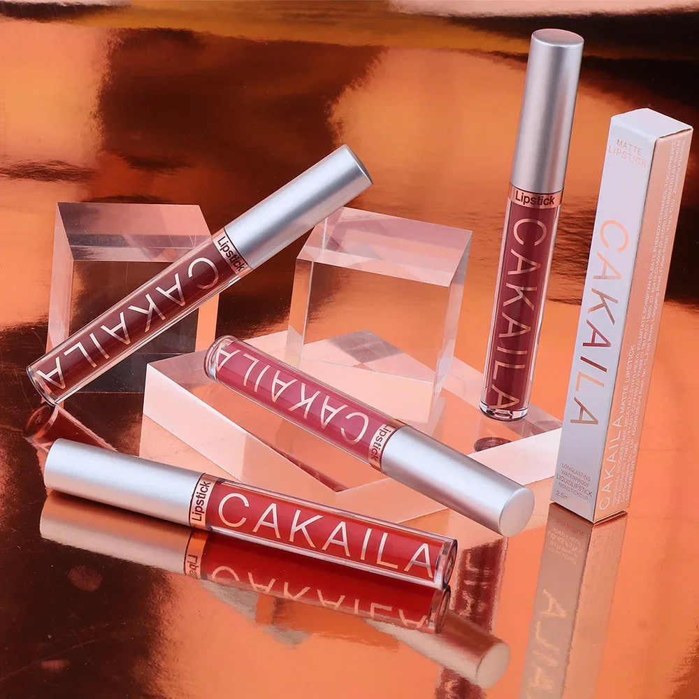 Makijaż kobiety uroda czerwony – Beauty Huda Makeup recenzja i cena