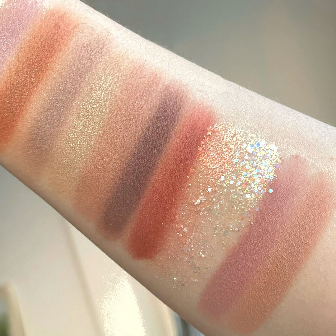 Paleta cieni do powiek 26 kolo – Beauty Huda Makeup recenzja i cena