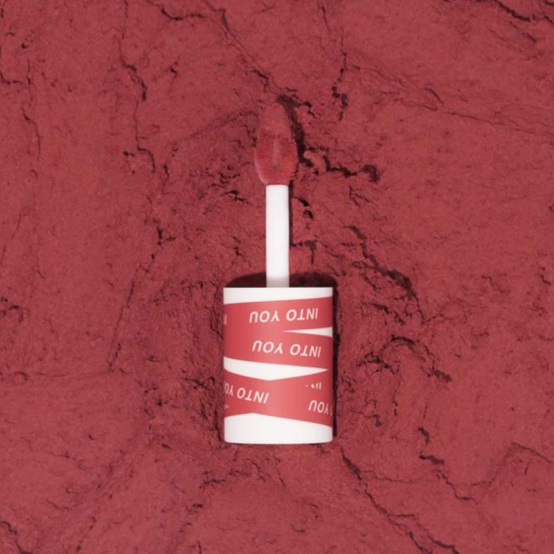 INTO YOU błyszczyk do ust kobi – Beauty Huda Makeup recenzja i cena