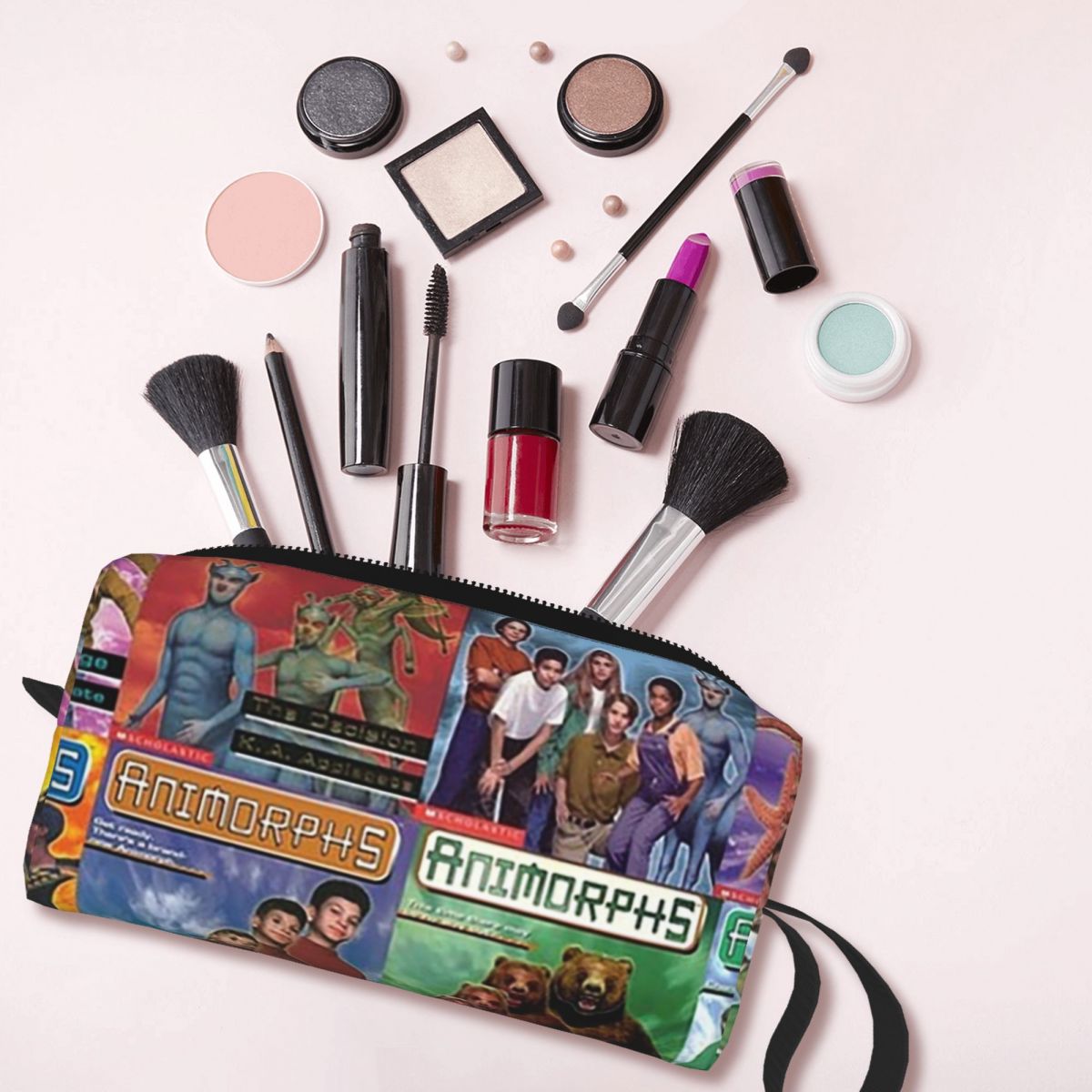 Okładki na książki Animorphs,  – Beauty Book Makeup Kit recenzja i cena